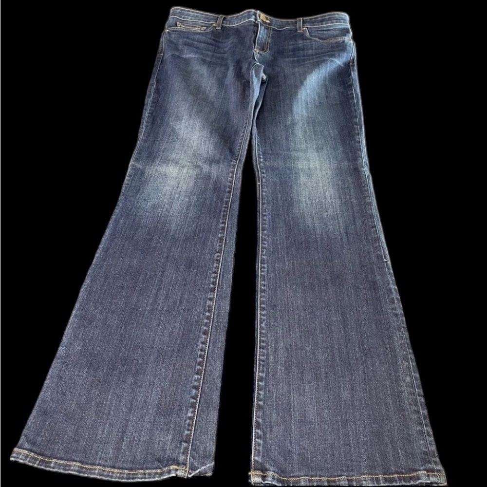 Kut from the Kloth Women’s 12 Karen Baby Boot Cut Mid Rise Distressed Jean USA - Picture 3 of 10